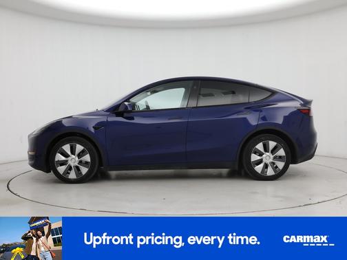 Blue 2024 Tesla Model Y Long Range