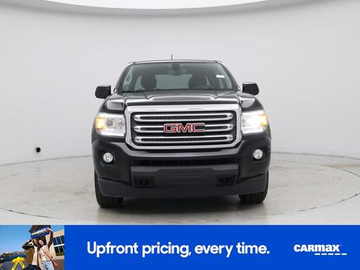 Black 2019 GMC Canyon SLE