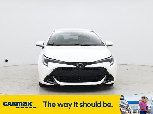 2024 Toyota Corolla Hatchback SE