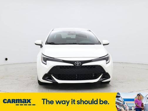 2024 Toyota Corolla Hatchback SE