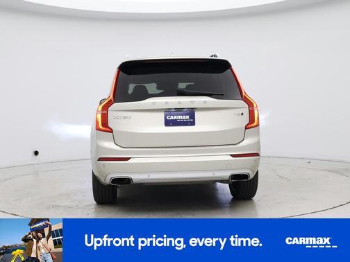 Tan 2017 Volvo XC90 T6 Momentum