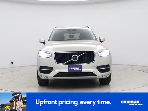 Tan 2017 Volvo XC90 T6 Momentum