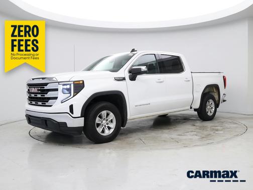 White 2022 GMC Sierra 1500 SLE