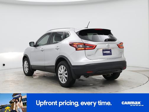 2022 Nissan Rogue Sport SV