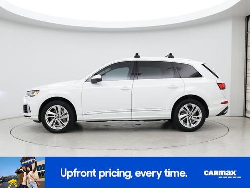 2023 Audi Q7 Premium Plus