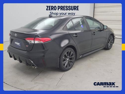 Black 2024 Toyota Corolla SE