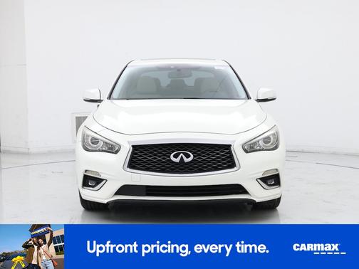 White 2019 INFINITI Q50 Luxe