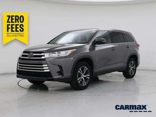 Gray 2019 Toyota Highlander LE