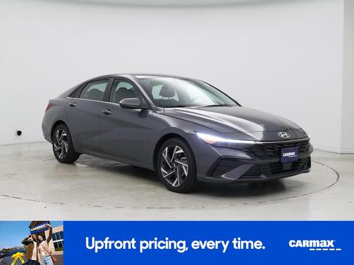 Gray 2025 Hyundai ELANTRA SEL Convenience