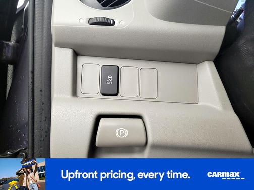 Gray 2015 Honda Pilot LX