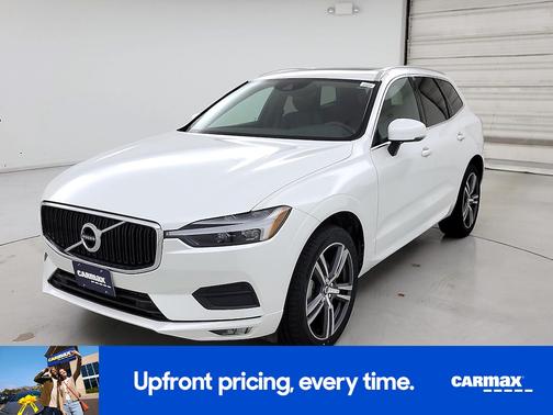 2021 Volvo XC60 T5 Momentum