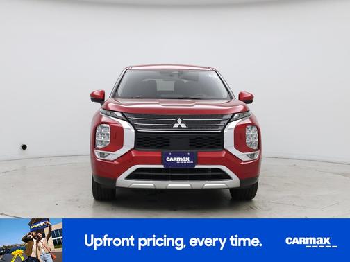 Red 2022 Mitsubishi Outlander SE