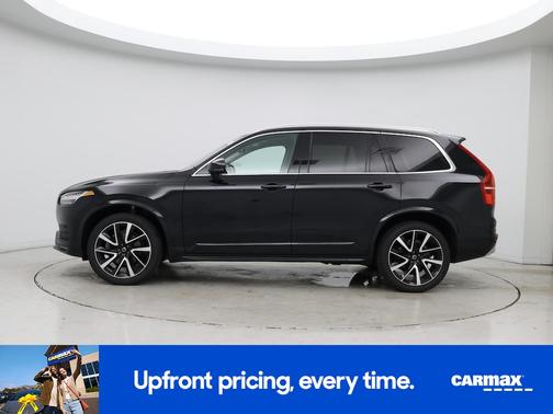 Black 2022 Volvo XC90 T6 Momentum