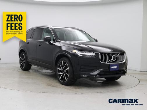 Black 2022 Volvo XC90 T6 Momentum