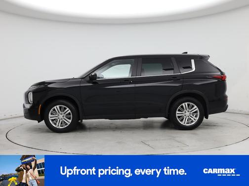 2023 Mitsubishi Outlander ES