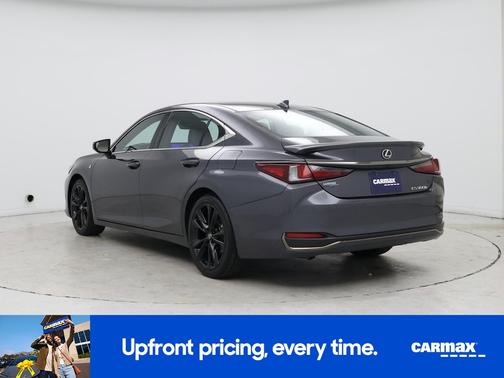 2024 Lexus ES 300h F-SPORT Handling