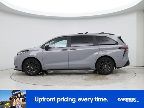 2025 Toyota Sienna XSE