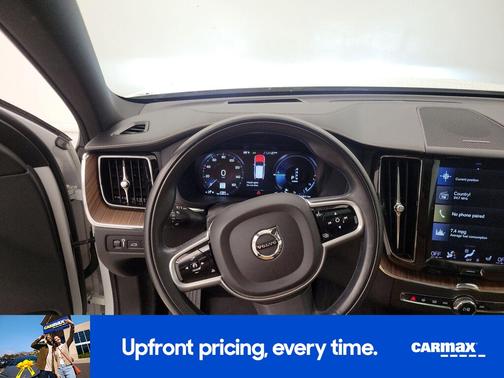 2019 Volvo XC60 Recharge Plug-In Hybrid T8 Inscription