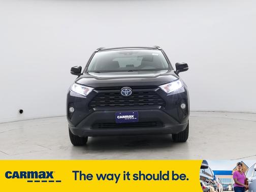 2020 Toyota RAV4 Hybrid XLE