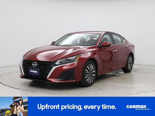 Red 2023 Nissan Altima SV