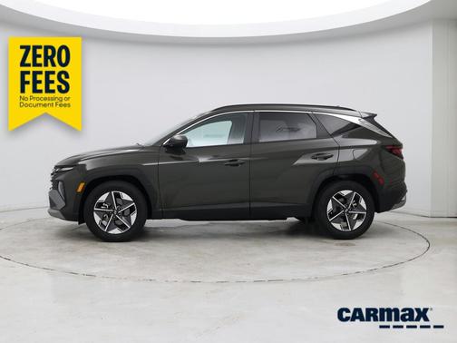 Green 2025 Hyundai TUCSON SEL