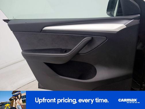 Black 2023 Tesla Model Y Long Range