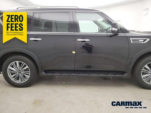 Black 2024 INFINITI QX80 Luxe
