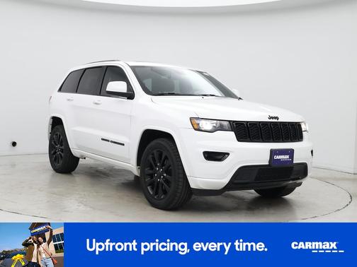 White 2017 Jeep Grand Cherokee Altitude