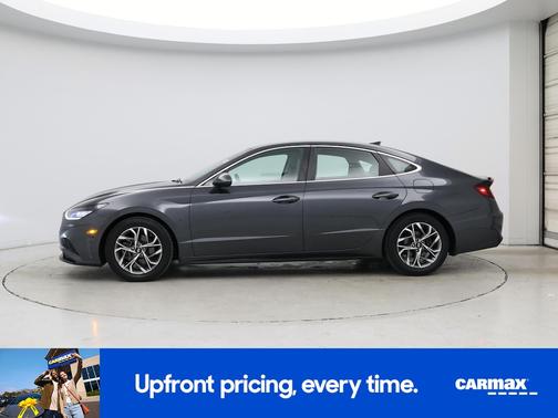 2022 Hyundai SONATA SEL