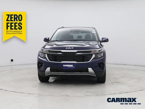 Blue 2024 Kia Seltos EX
