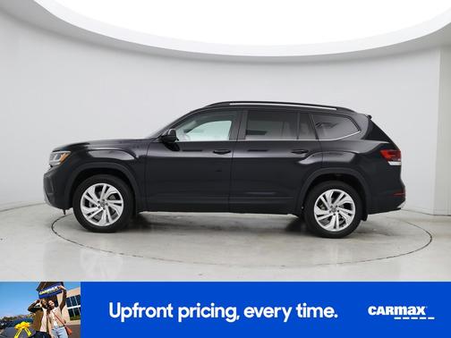 Black 2023 Volkswagen Atlas SE w/Tech