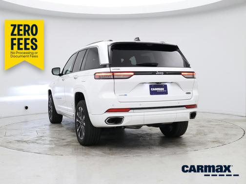 White 2023 Jeep Grand Cherokee 4xe Overland