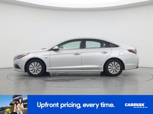 2017 Hyundai SONATA Hybrid 