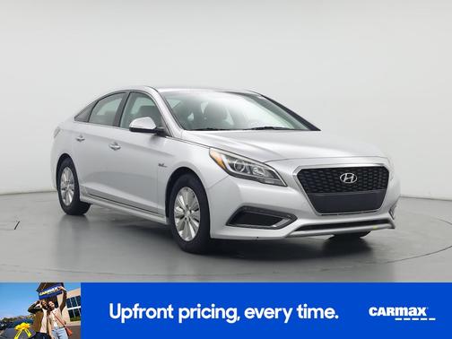 2017 Hyundai SONATA Hybrid 