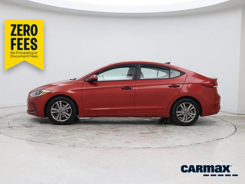 Red 2018 Hyundai ELANTRA SEL