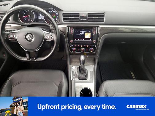 2018 Volkswagen Passat SE