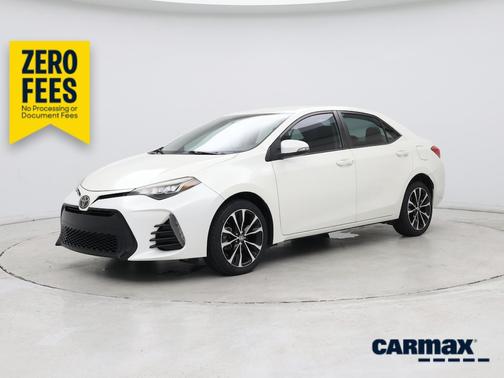 White 2017 Toyota Corolla SE