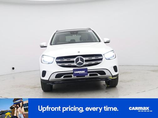 White 2022 Mercedes-Benz GLC 300