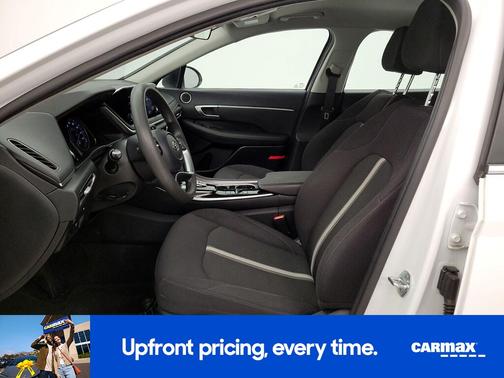 2022 Hyundai SONATA SEL