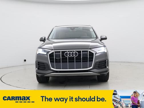 2023 Audi Q7 Premium Plus