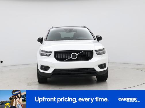 2019 Volvo XC40 T5 R-Design