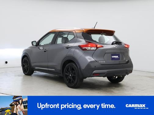 2020 Nissan Kicks SR