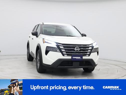 White 2024 Nissan Rogue S
