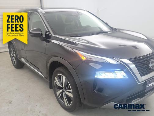 Black 2023 Nissan Rogue SL