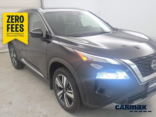 Black 2023 Nissan Rogue SL