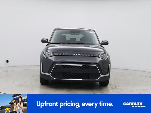 Gray 2025 Kia Soul LX