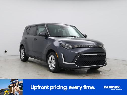 Gray 2025 Kia Soul LX