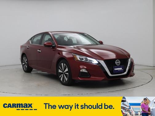 2022 Nissan Altima SV