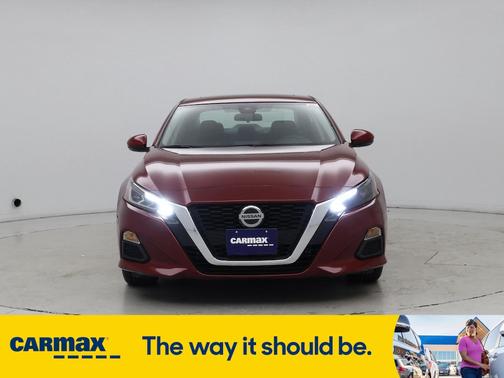 2022 Nissan Altima SV