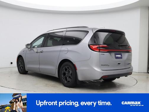 2021 Chrysler Pacifica Hybrid Touring